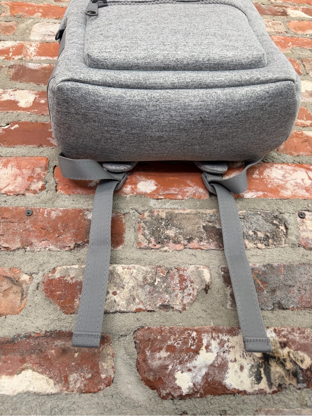 NWOT Dagne Dover Dakota Medium Backpack Heather Gray Neoprene Laptop Travel Bag - Picture 5 of 16